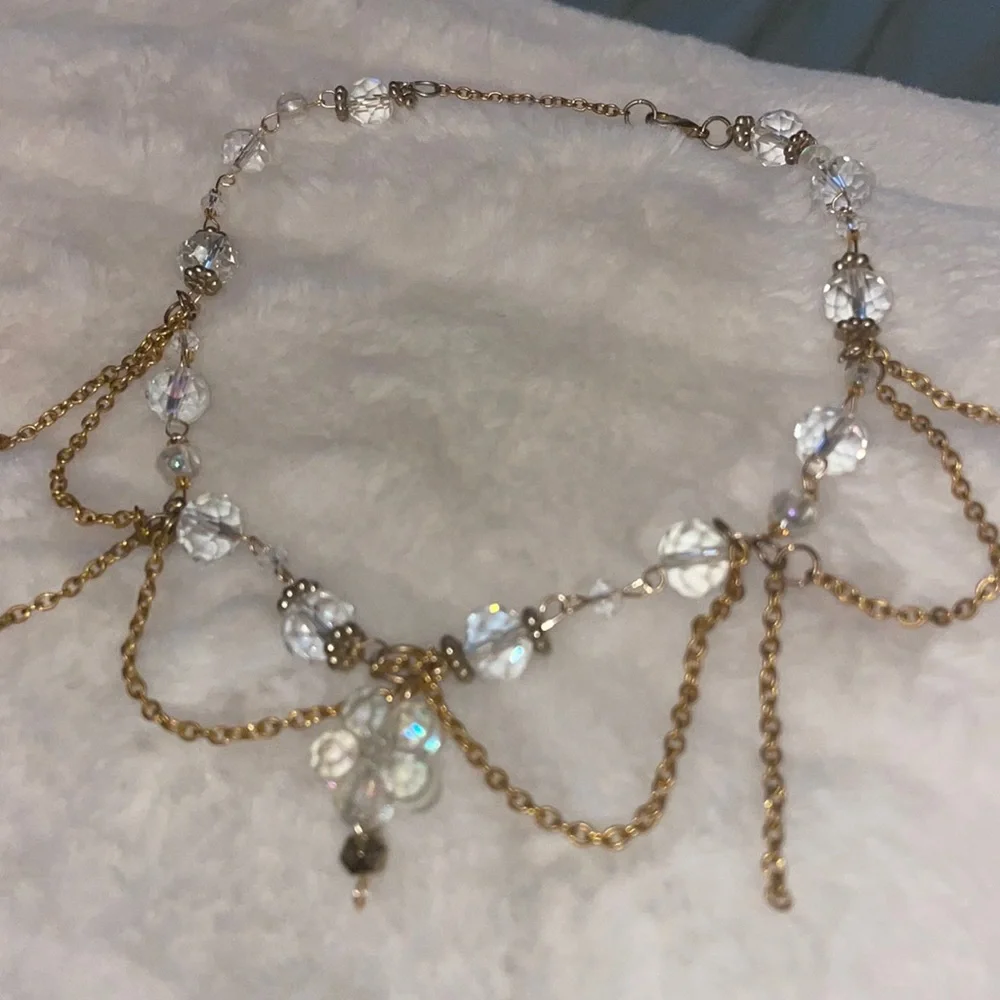 Handmade faux crystal gold dainty necklace - Picture 1 of 2